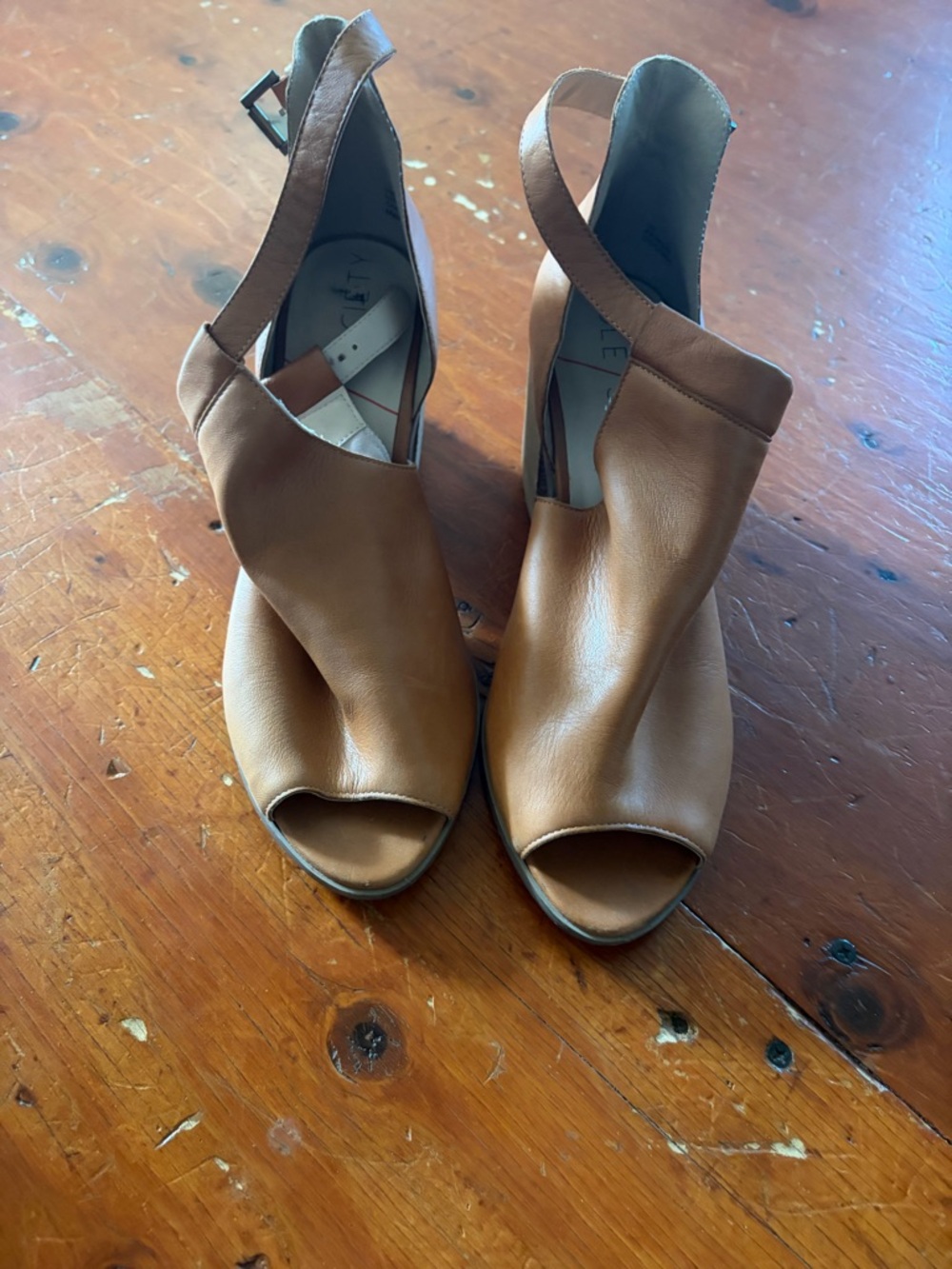 Sole Society Tan Peep-Toe Slingback Leather Heels